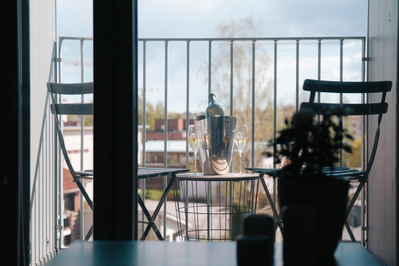 Elegant Penthouse Loft - Near The Airport Apartment Vantaa Exterior photo